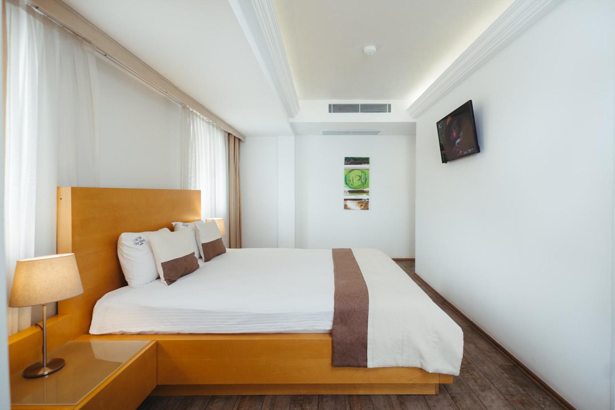 Mb City Hotel Ізмір Екстер'єр фото